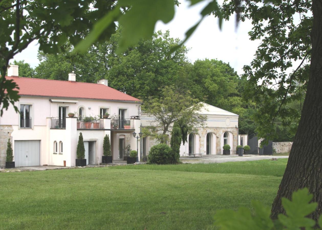 Lazurowa Prowansja - Agroturystyka Villa Toscana Boleslawiec  Esterno foto